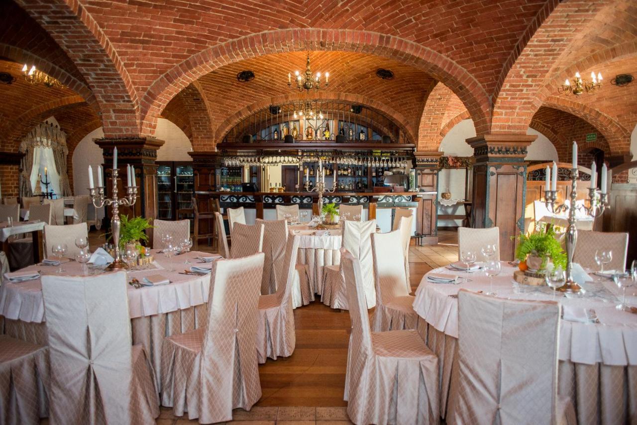 Hotel Nowodworski Legnica Dış mekan fotoğraf
